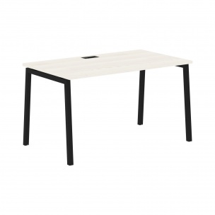 Стол прямой ELST 1380 1360х800х750 EDIS