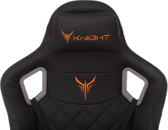 Кресло игровое Knight Titan